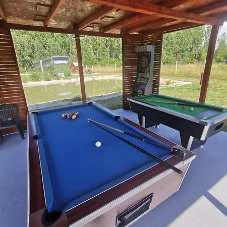 Gl Horgaszueduelo Holiday home Szalkszentmarton
